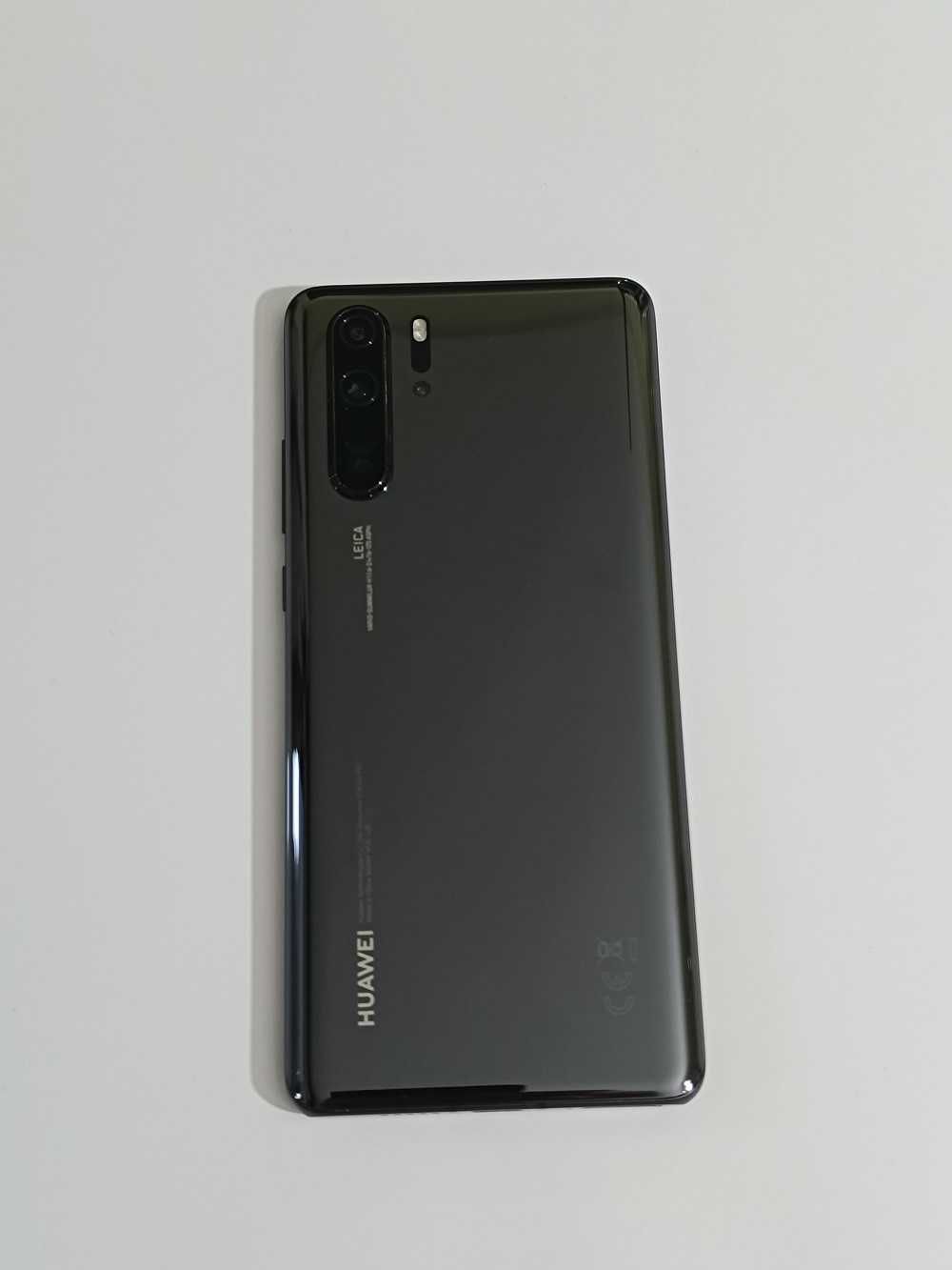 Huawei P30 Pro cu display spart