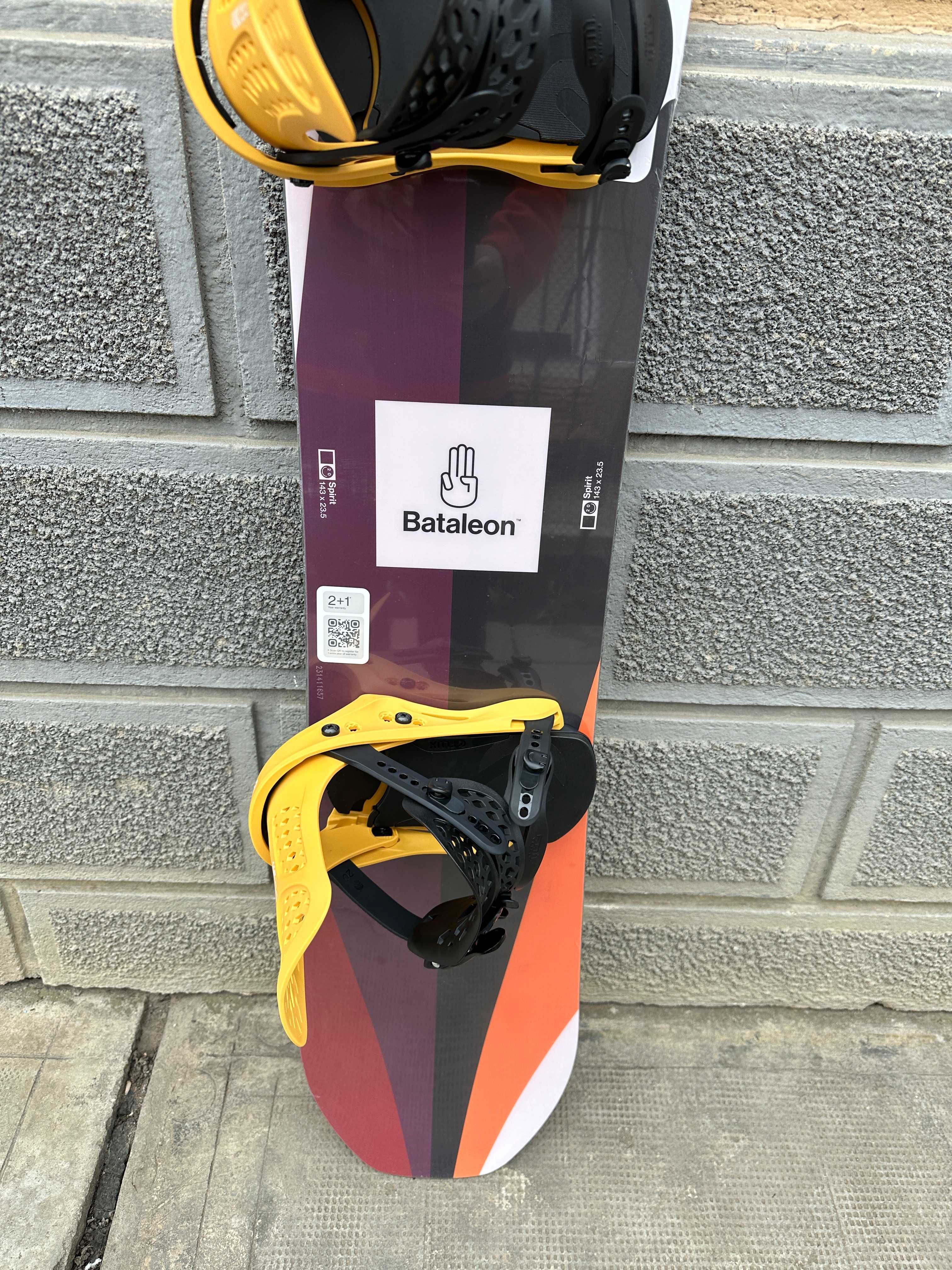 placa noua snowboard bataleon spirit L143cm