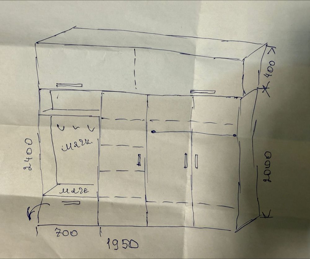 Продам новую прихожую цвет белый