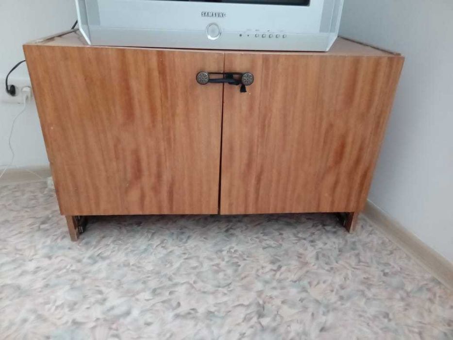 тумба под телевизор