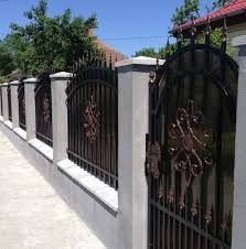 garduri si porti tip jaluzea fer forjat șipcă metalică plasă bordurată