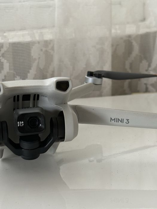 Дрон DJI Mini 3 RC