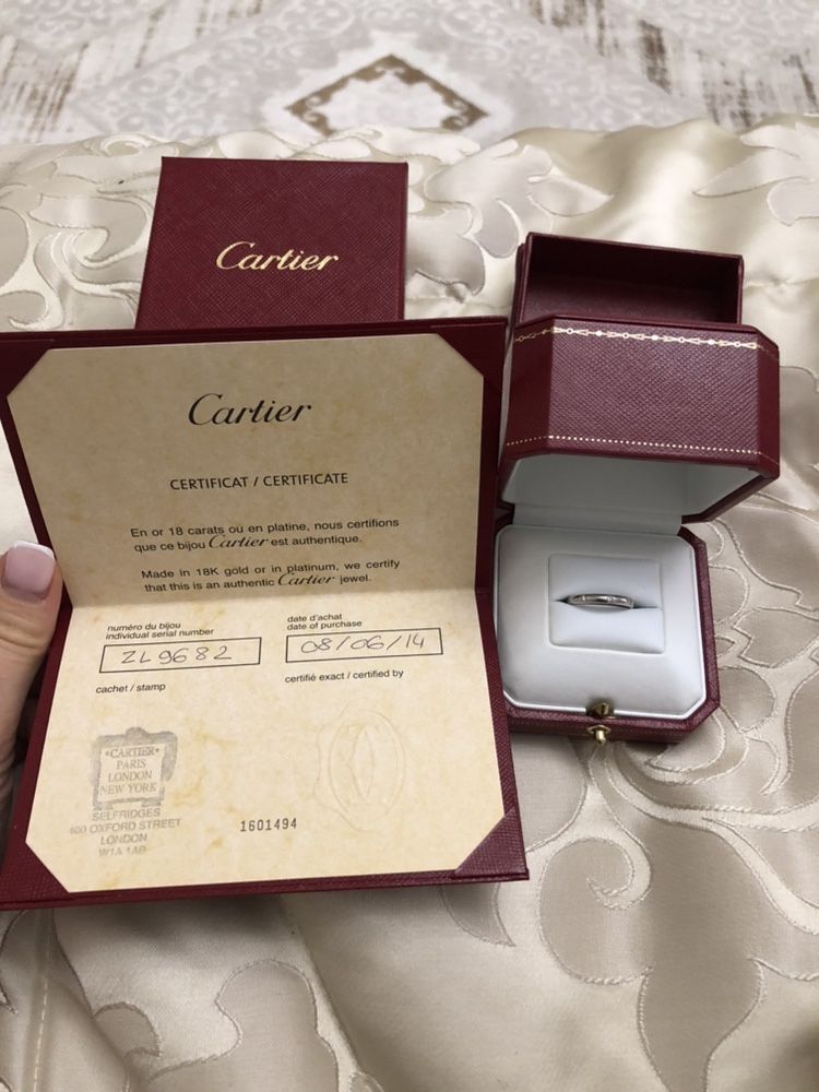 Два кольца Cartier оригинал. Срочно!