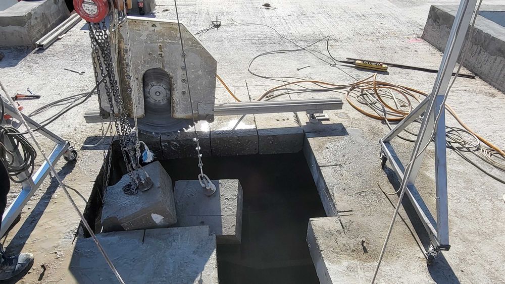 Taieri si decupari industriale in beton