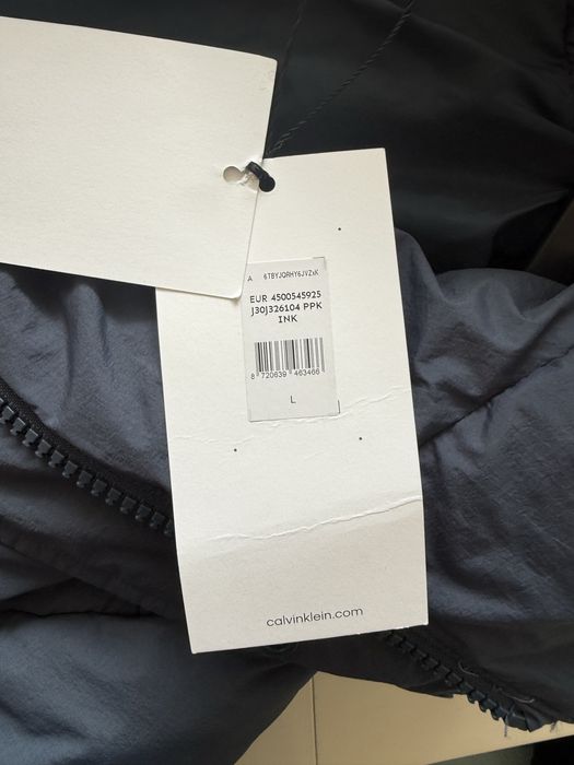 Оригинално зимно яке на Calvin Klein