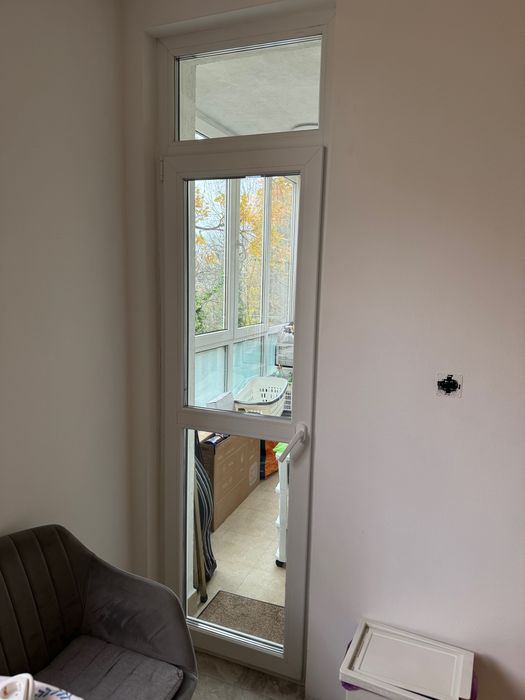 Продавам ПВЦ врата за тераса