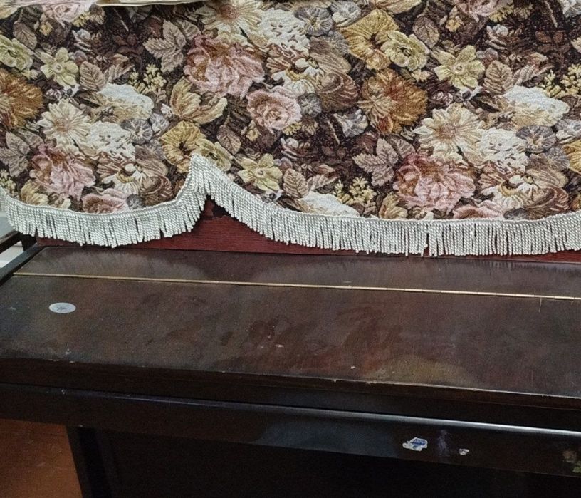 Пианино для исполнения мелодии