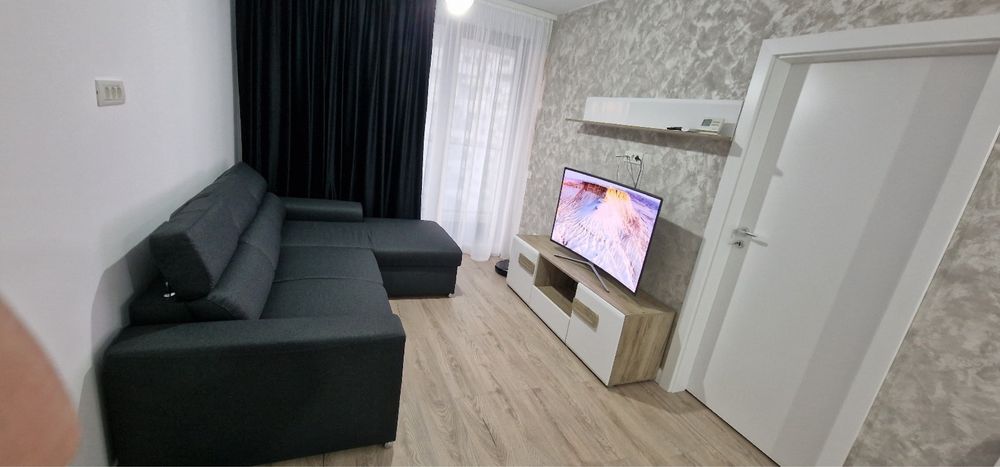 Inchiriez apartament Tomis Park