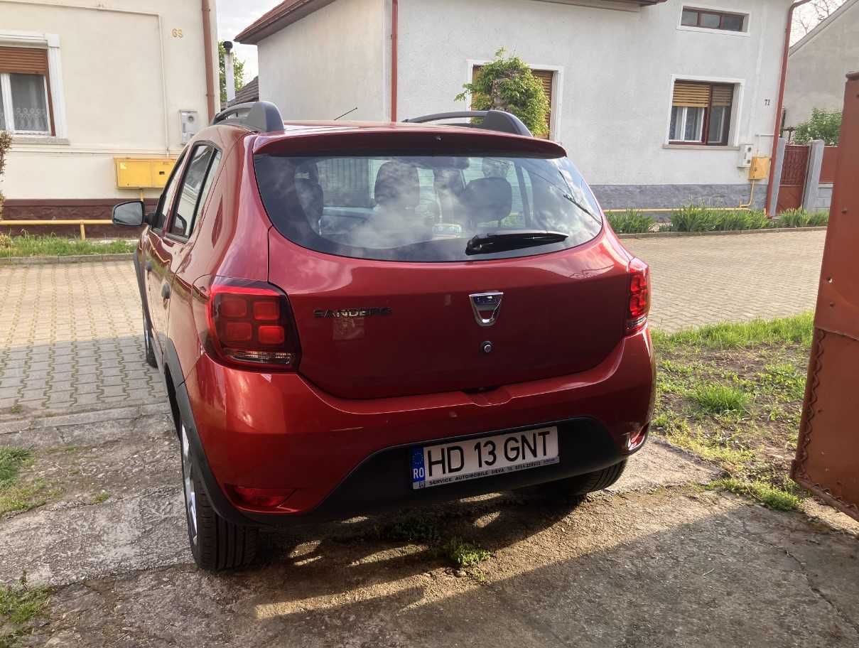 Dacia Sandero Stepway ”ca nouă”!
