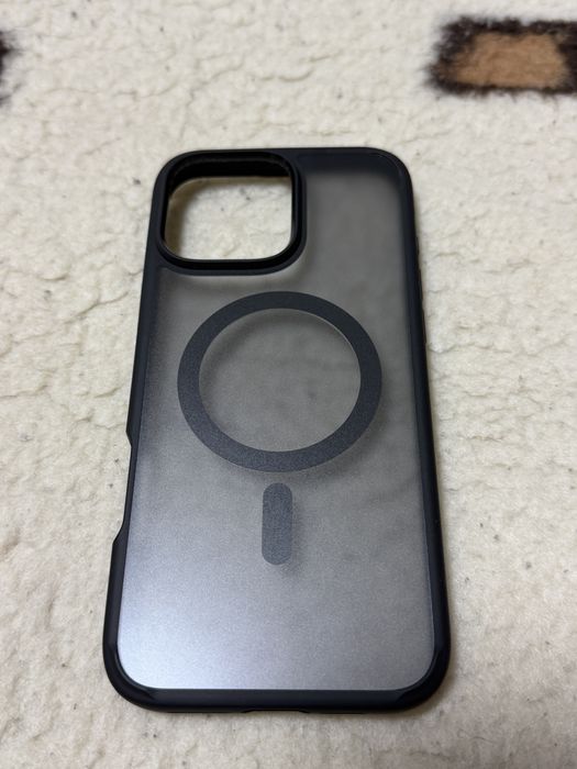 Husă Nouă Spigen iPhone 16 PROMAX