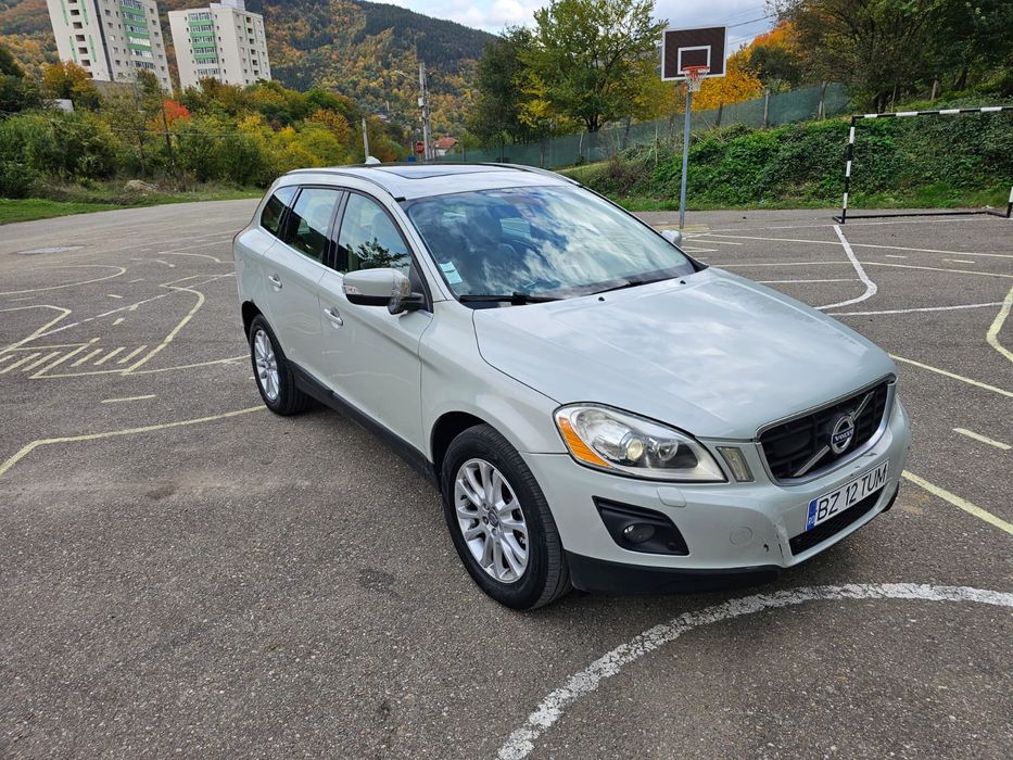 Vând Volvo XC 60 2010 4x4 awd