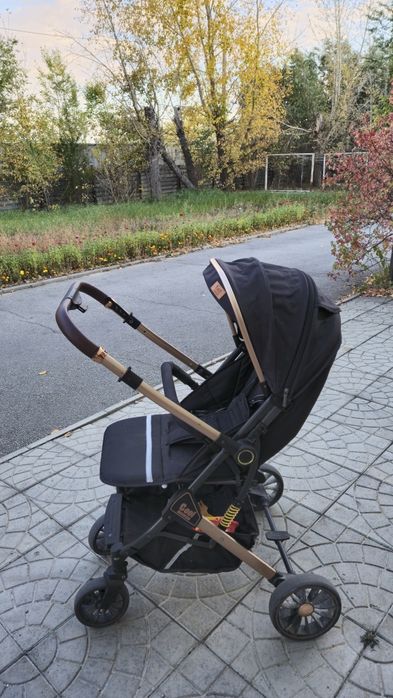 Продам коляску летняя