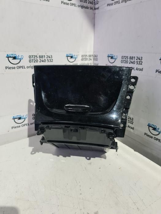 Scrumiera cu priza AUX USB Opel Mokka