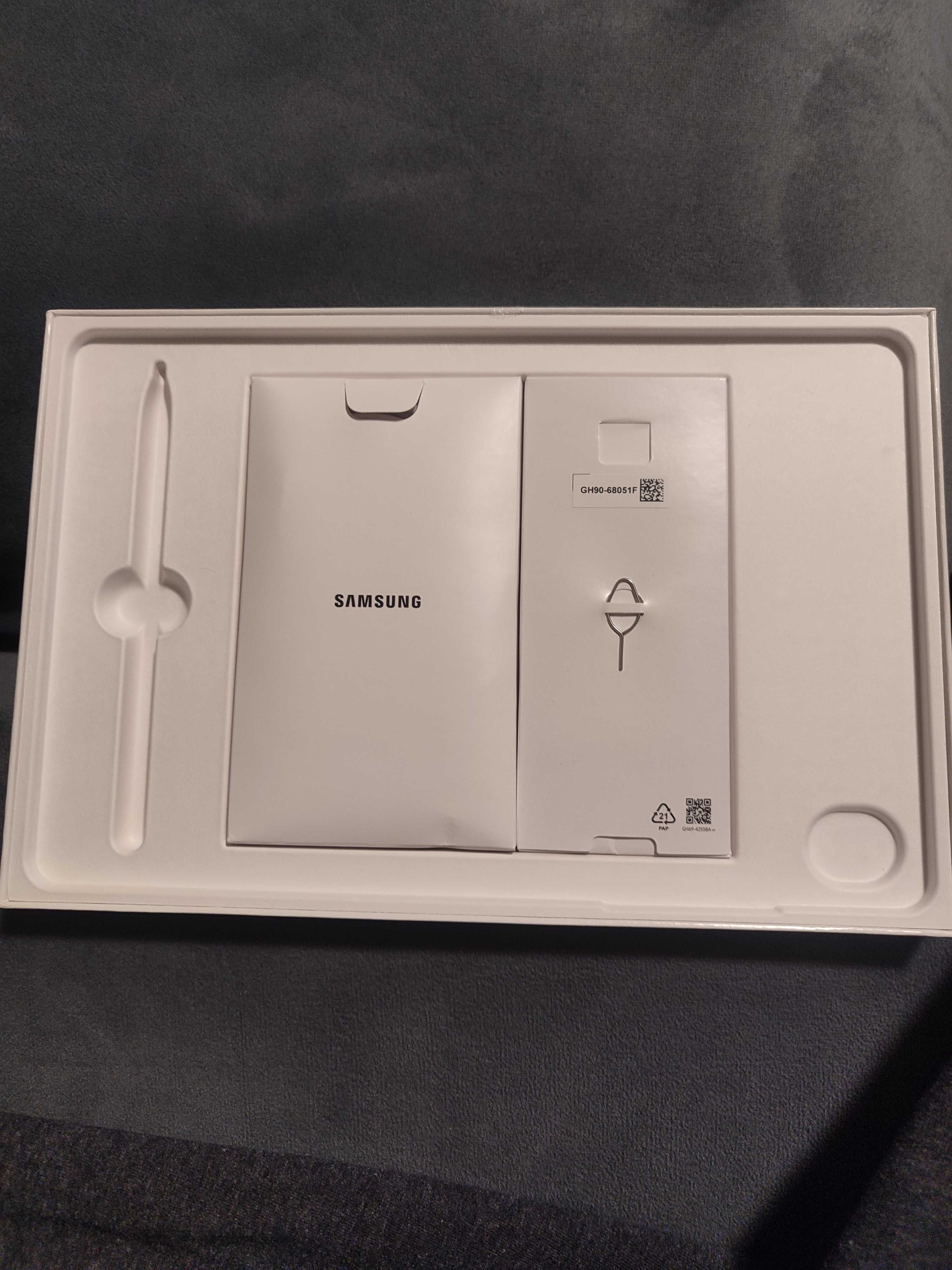Galaxy Tab S9 5G с клавиатура
