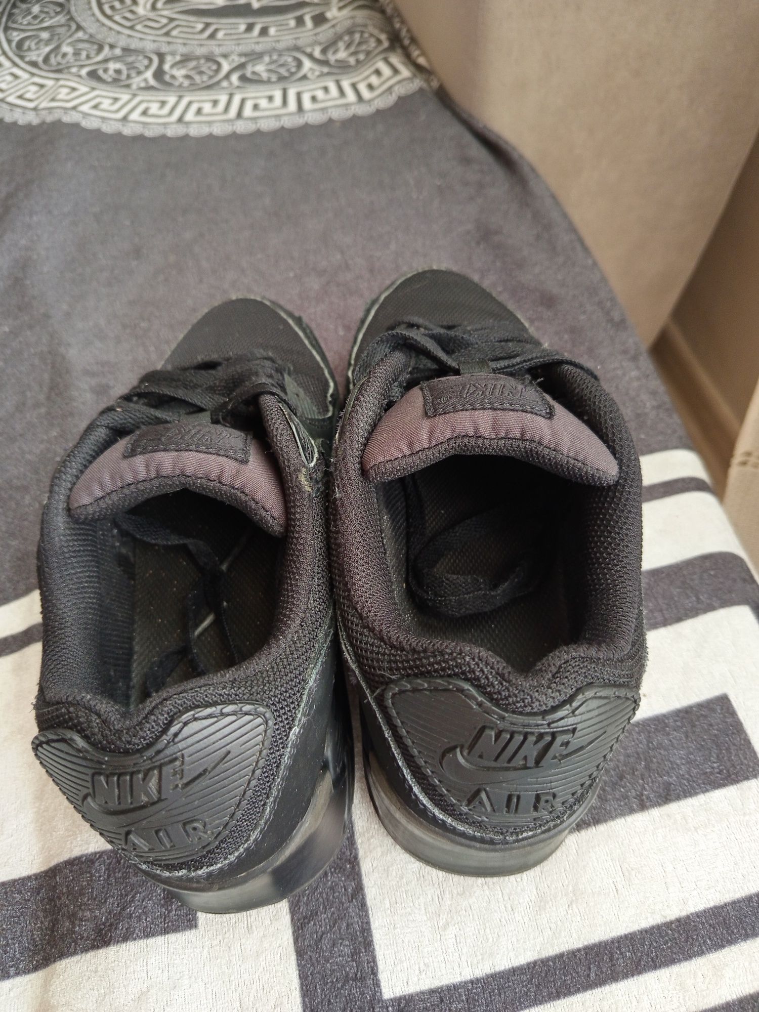 Маратонки nike air