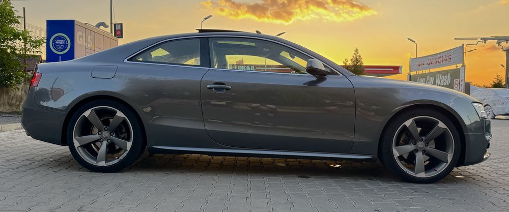 Audi A5 coupe 2.0 TDI ,individual S line deosebit impecabil !