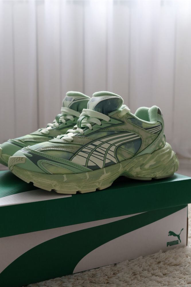 Puma(nike,adidas)