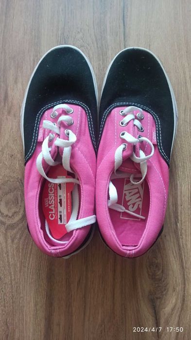 Кецове Vans Authentic 37  номер розови