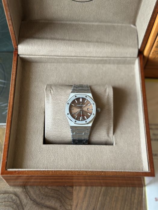 Audemars Piguet Royal Oak 33 mm Quartz - дамски модел