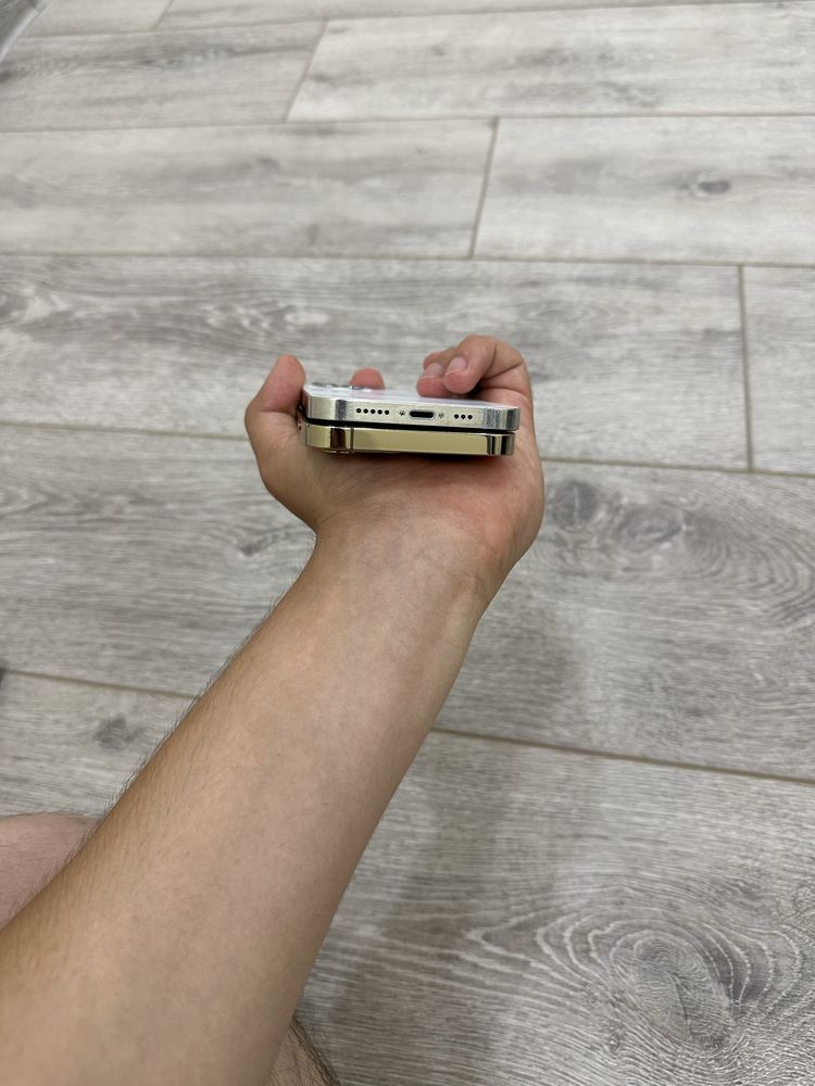 Iphone 12 Pro sotiladi