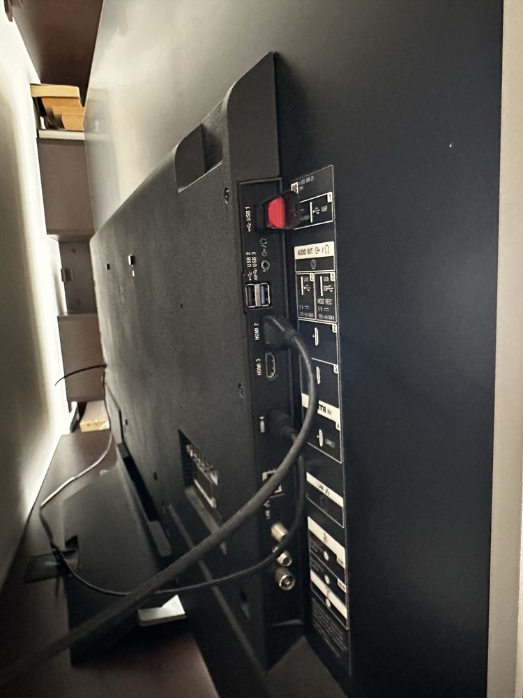 Телевизор Sony KD-65XD8577