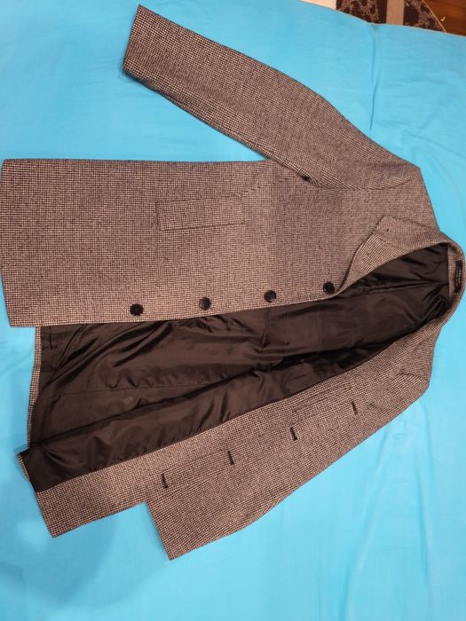 Vând palton Zara, man, size L, impecabil