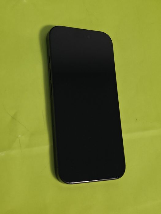 256GB iPhone 16 Pro Yettel Гаранция 2026г. Black | Черен