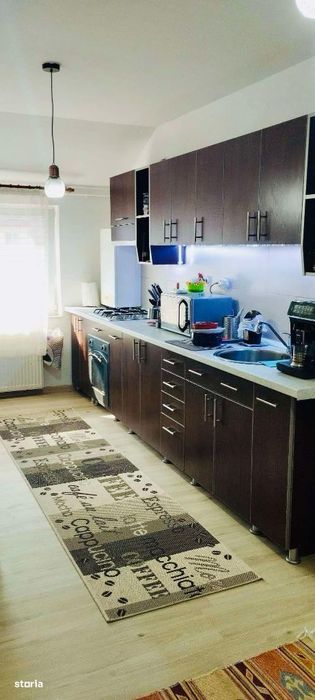 De vanzare apartament 85 mp in cartierul D-va Nord