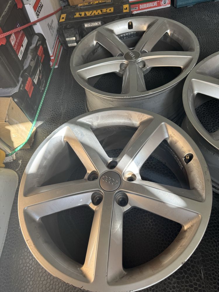 Джанти за Audi А6 C6 5 х112 s line