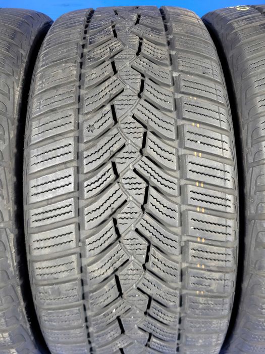 Set 4 anvelope 225 45 18 Goodyear Ultragrip MO - an 2022 - foarte bune