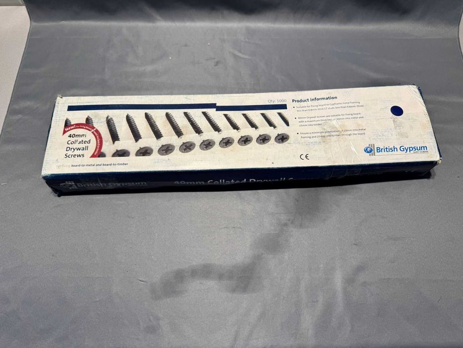 Makita DFR550 + 9.000 șuruburi 40mm – autofiletant cu bandă