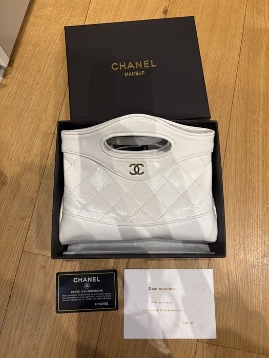 Geanta noua cu cutie si card