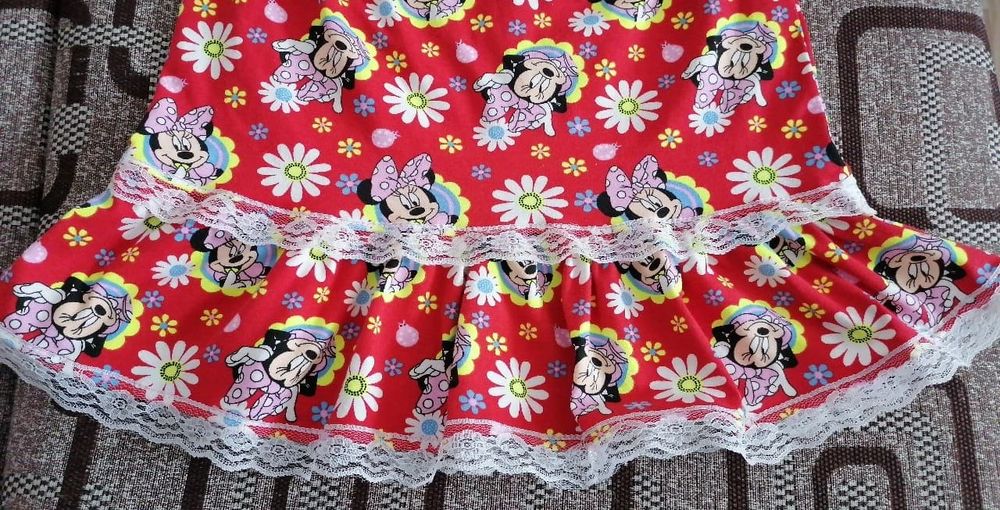 Rochite noi fără eticheta ,5-7 ani