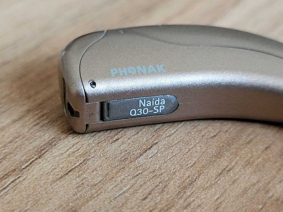 Слухов апарат Phonak Naida Q30-SP