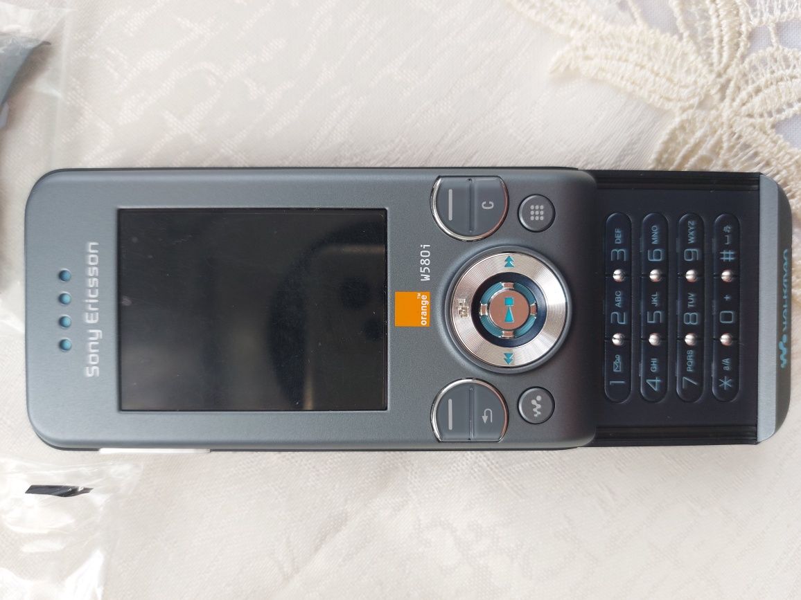 Sony ericsson W580i