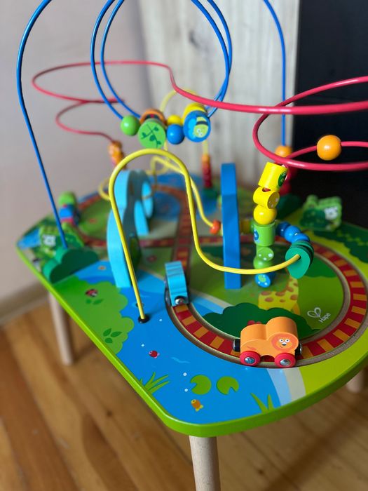 Дървена интерактивна маса Hape