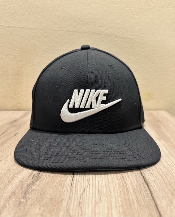 Шапка Nike Dry Fit