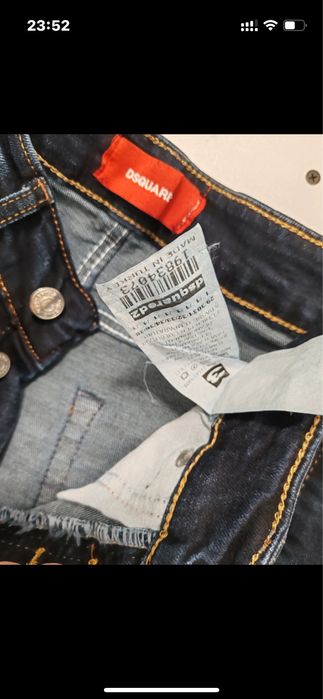 Dsquared2 culoare bleumarin