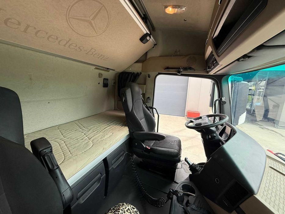 Cap tractor - Mercedes Actros - Damaco Logistic