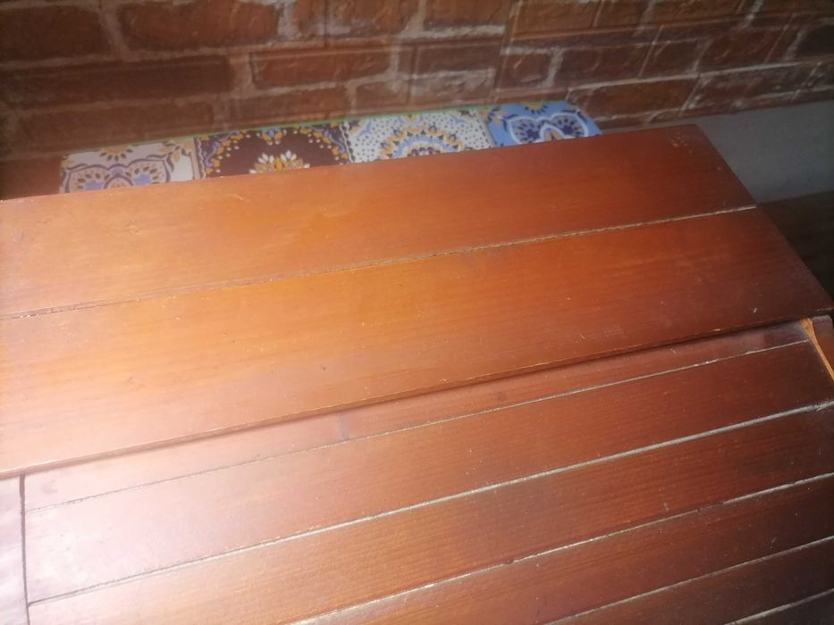 Дървена кутия за хляб