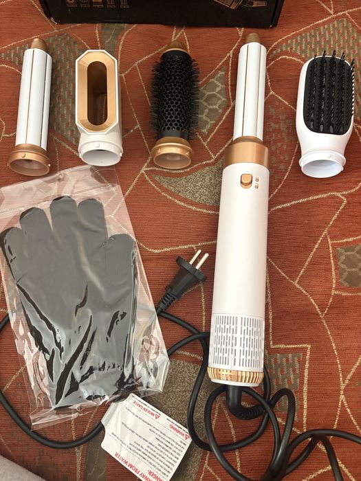 Нов сешоар 5 в 1