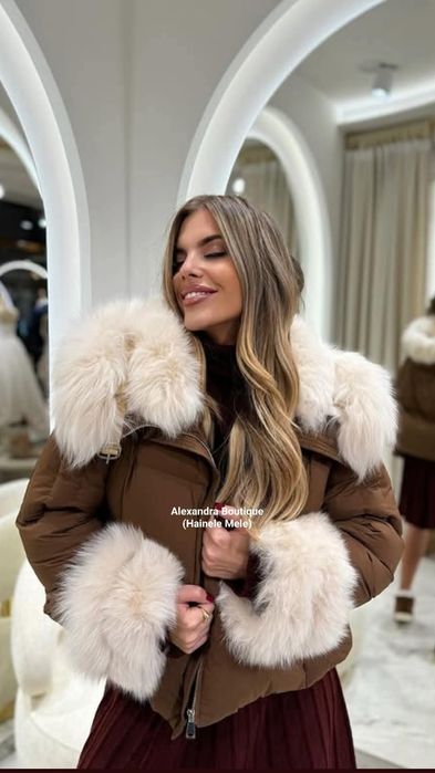 Geaca cu blana naturala de vulpe