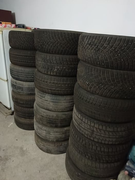 Продаются зимние шины