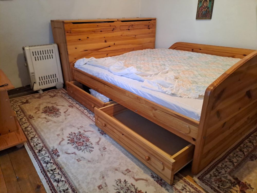 Мебели ЧАМ легло