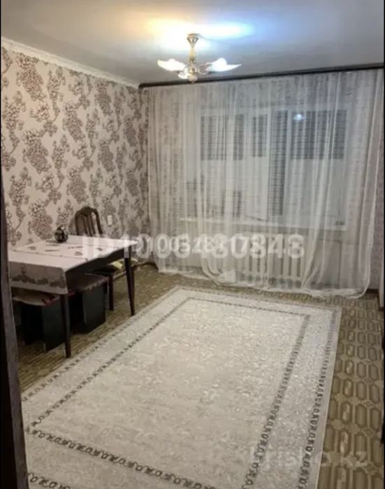 Сдам двухкомнатную квартиру рядом школа садик на длительный