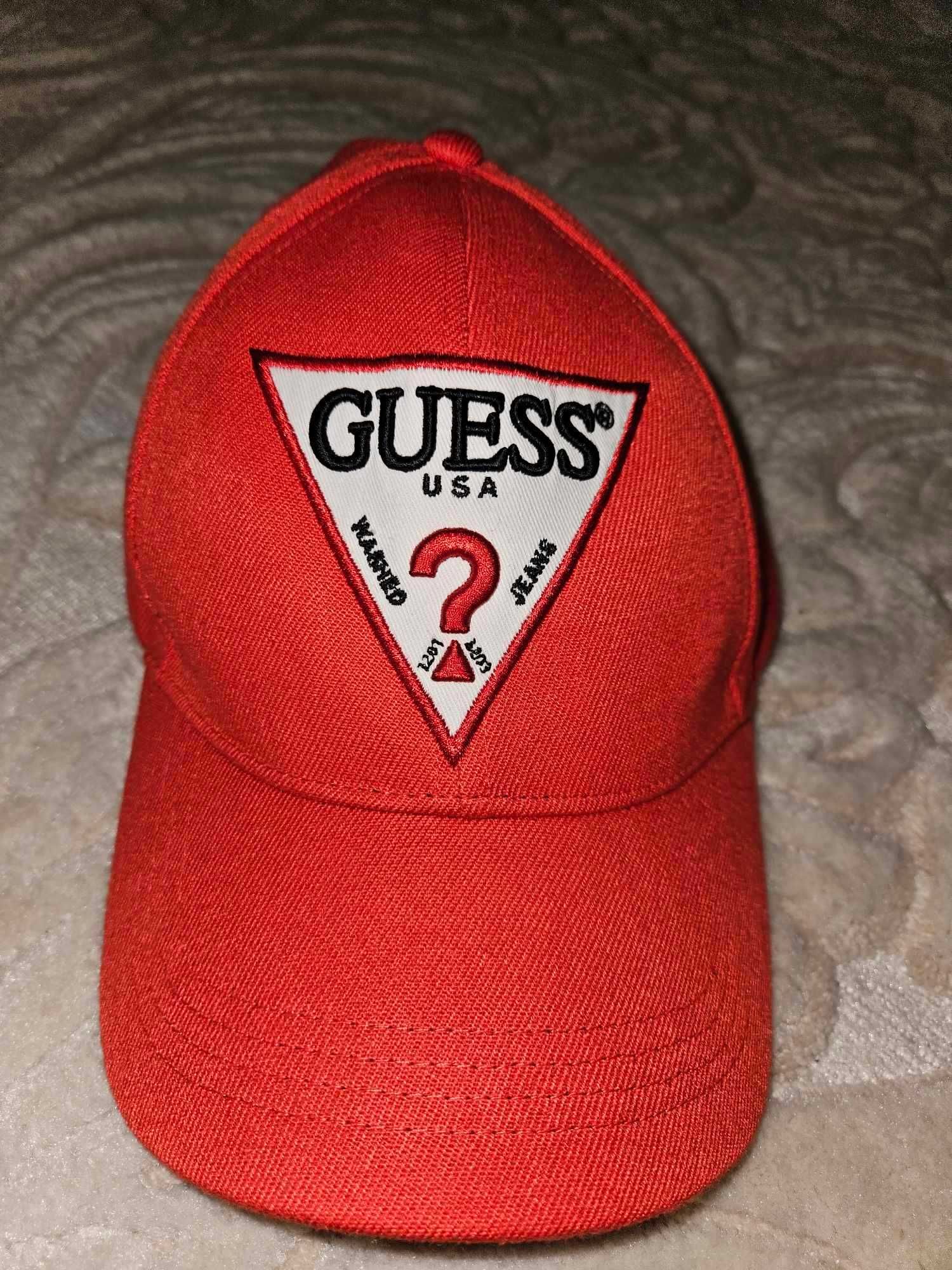 Sapca Guess originala cu etichete