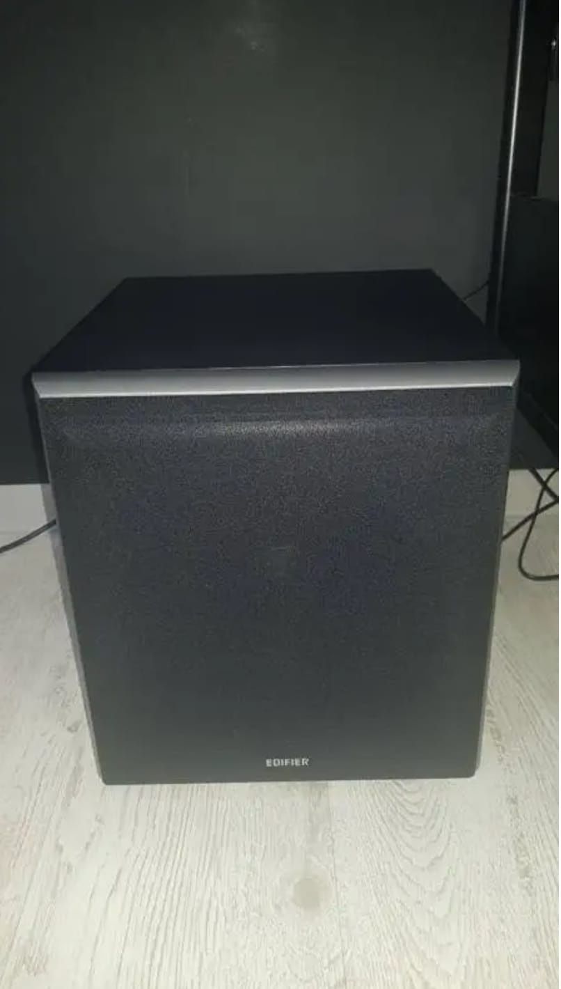 Продам сабвуфер Edifier