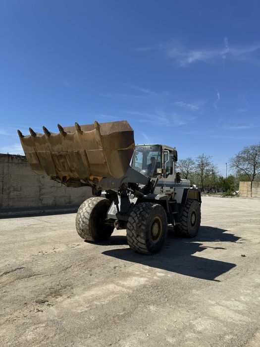 Incarcator frontal Vola Komatsu WA270