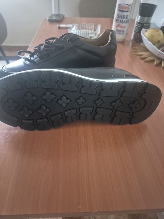 De vanzare adidaș hugo boss i eleganți mărimea 41