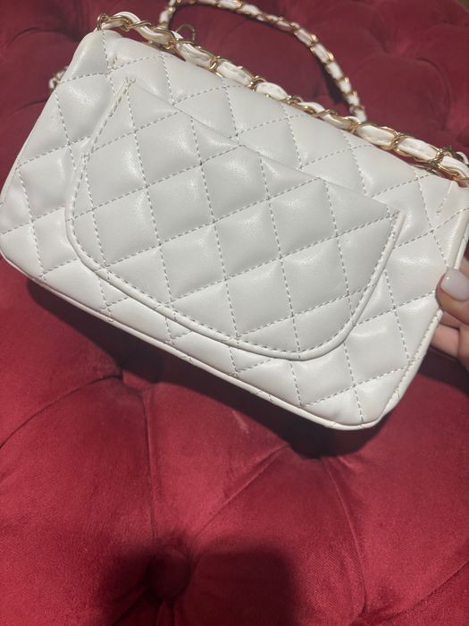 Chanel чанта нова